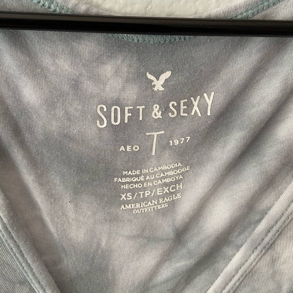 American Eagle T-Shirt! - Picture 3 of 3